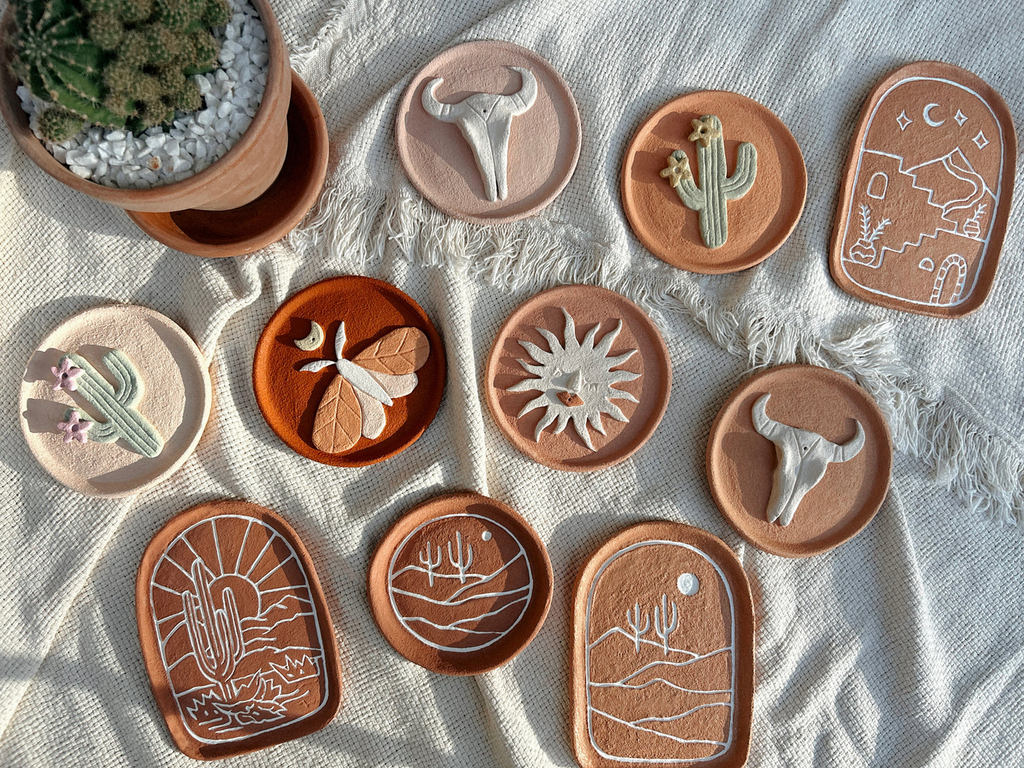 LITTLE PRICK INCENSE HOLDER - PEACH